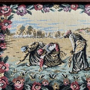 Vintage 1970's Tundra Wood Jewelry Box with Tapestry inlayed Top, Yellow inside